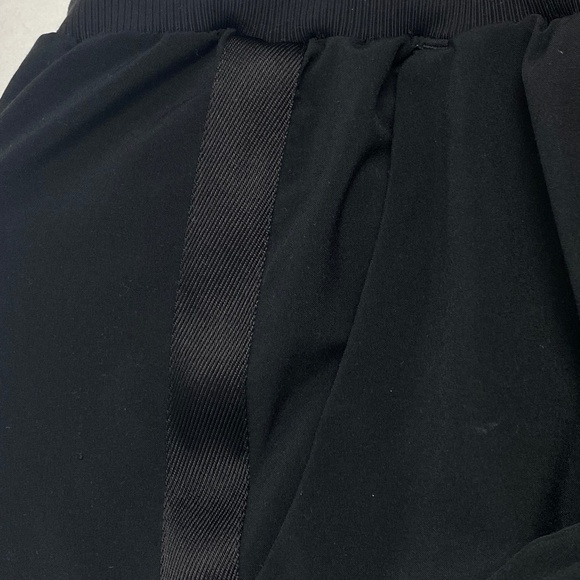 ATHLETA Nolita Wide Leg Pant in Black Size 2 - Picture 11 of 13
